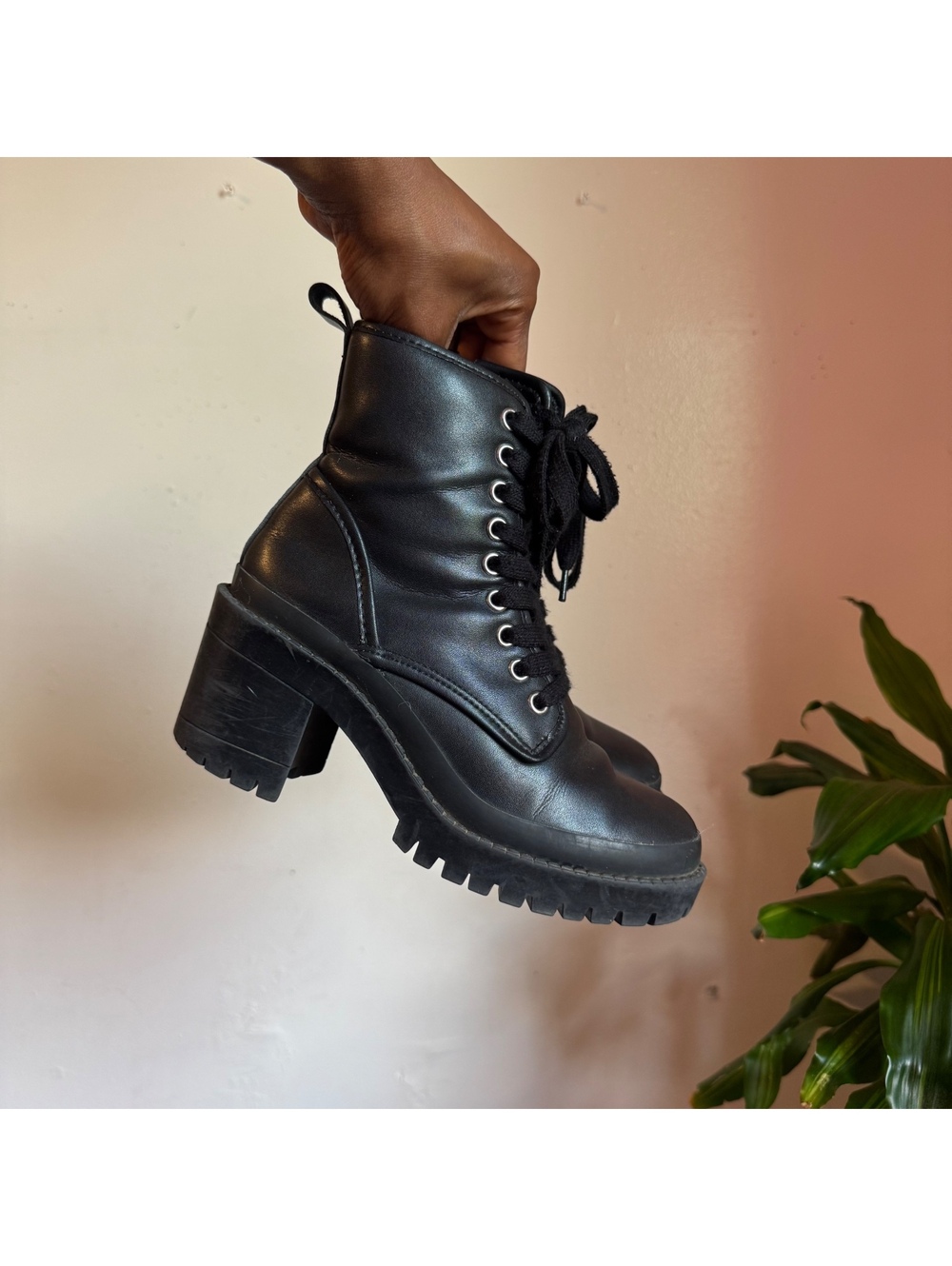 Steve Madden goth Black Leather Chunky Block Heel Combat Boots Size US 6 - Picture 4 of 7
